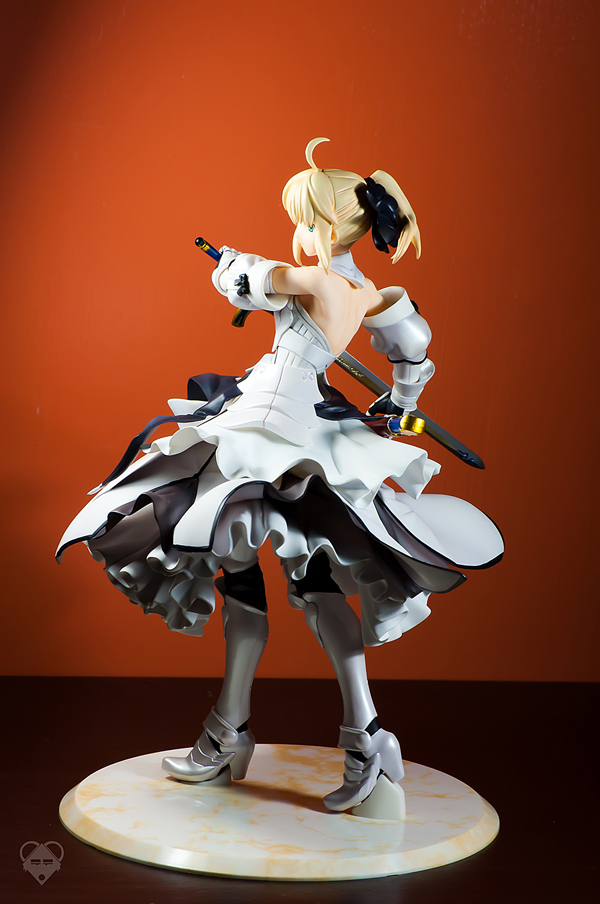 Review | Alter: Saber Lily Fate/Unlimited Codes 243