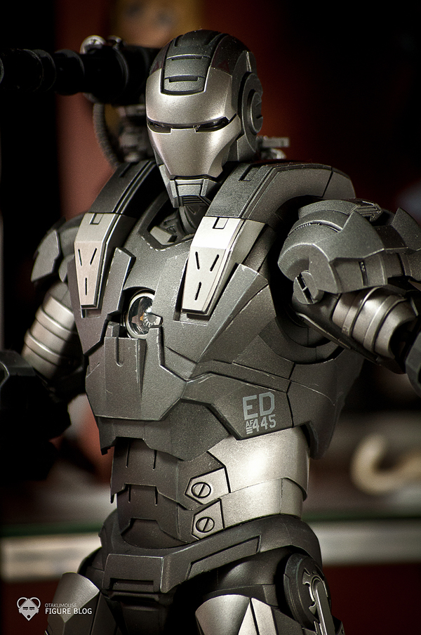Review | Hot Toys: Warmachine 8 Hot Toys: Warmachine (8)