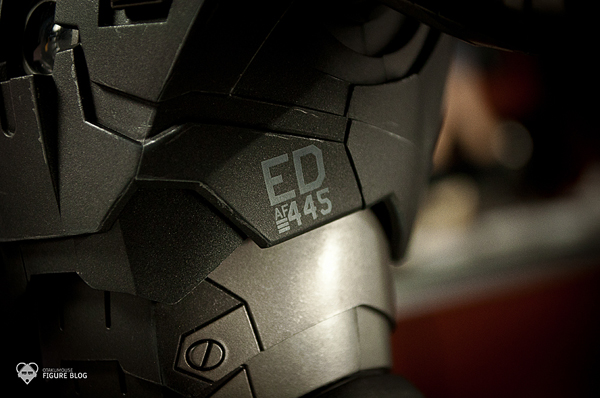 Review | Hot Toys: Warmachine 23 Hot Toys: Warmachine (23)