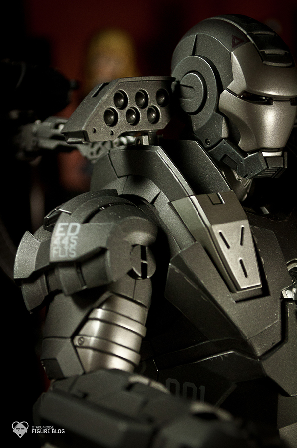 Hot Toys: Warmachine (43)