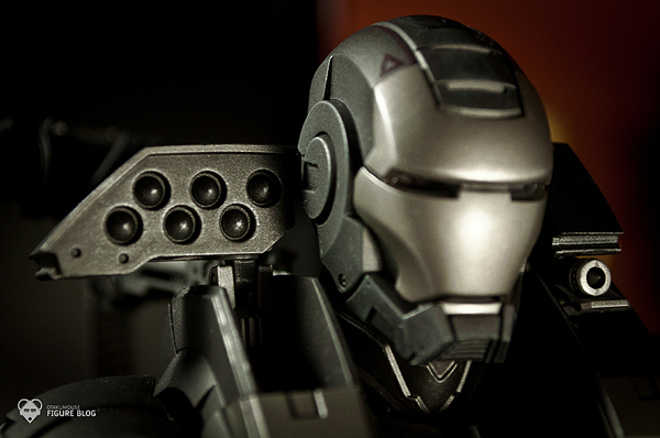 Hot Toys: Warmachine (44)