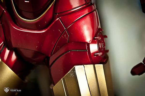 Hot Toys: Ironman Mark VI (36)