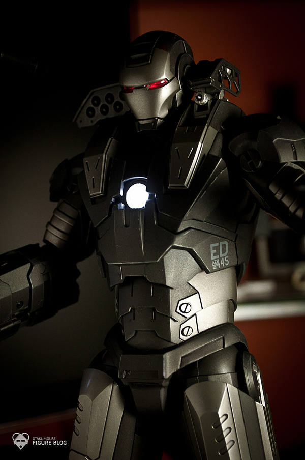 Review | Hot Toys: Warmachine 49 Hot Toys: Warmachine (49)