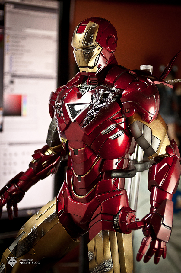 Hot Toys: Ironman Mark VI (52)