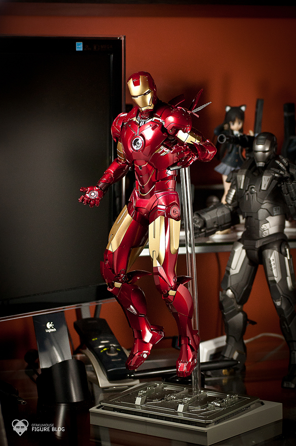 Hot Toys: Ironman Mark IV (1)