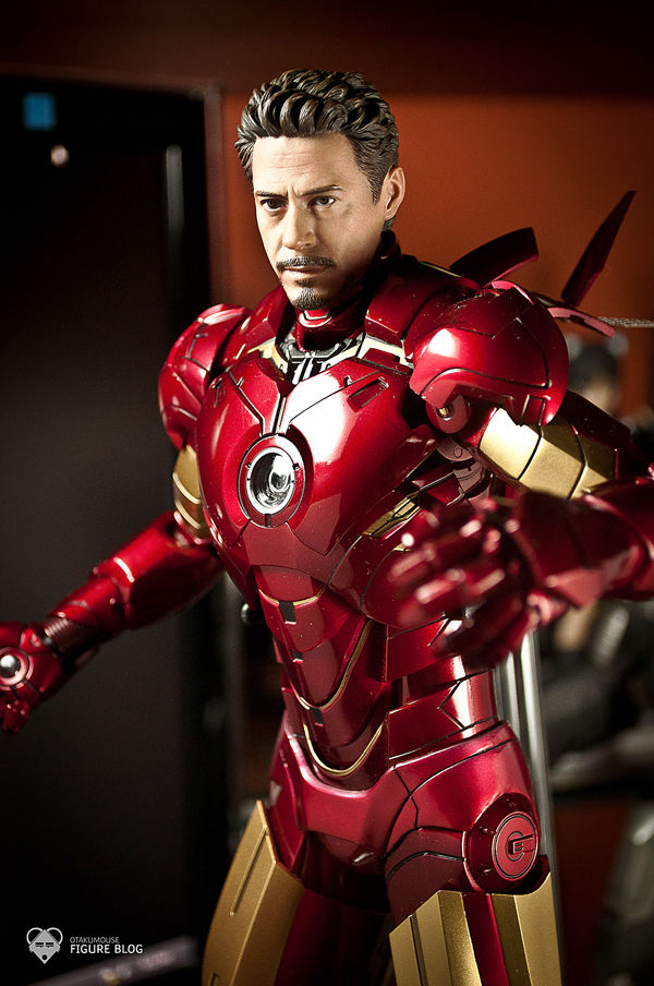 Hot Toys: Ironman Mark IV (36)