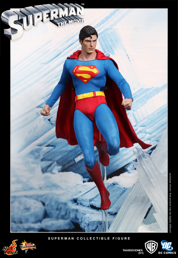 Hot Toys: Superman (6)