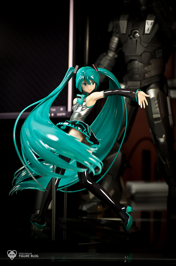 Max Factory: Hatsune Miku (Tony Taka Version) (2)