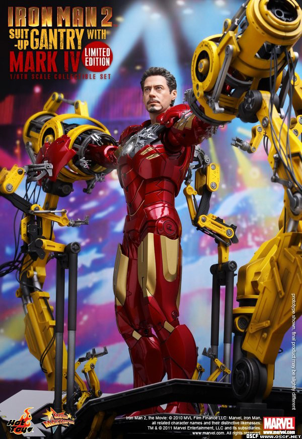 Preview | Hot Toys: Ironman 2 Limited Edition Suit Up Gantry (2)