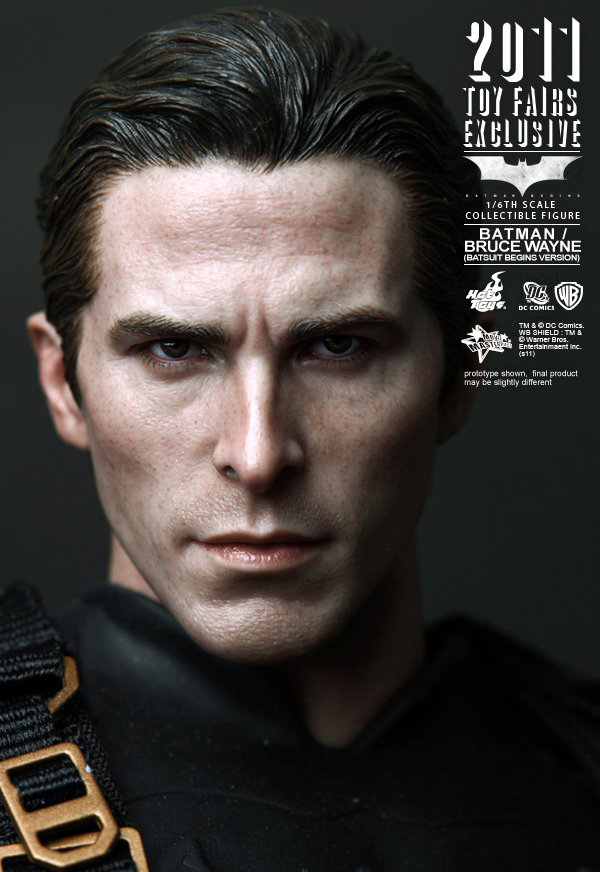 Preview | Hot Toys: 2011 Toy Fairs Exclusive Batman/Bruce Wayne (9)