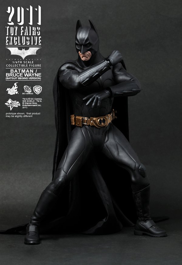 Preview | Hot Toys: 2011 Toy Fairs Exclusive Batman/Bruce Wayne (6)