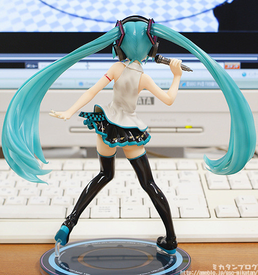 Preview | GSC: Hatsune Miku (Lat-Type Ver.) (5)