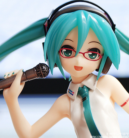 Preview | GSC: Hatsune Miku (Lat-Type Ver.) (4)