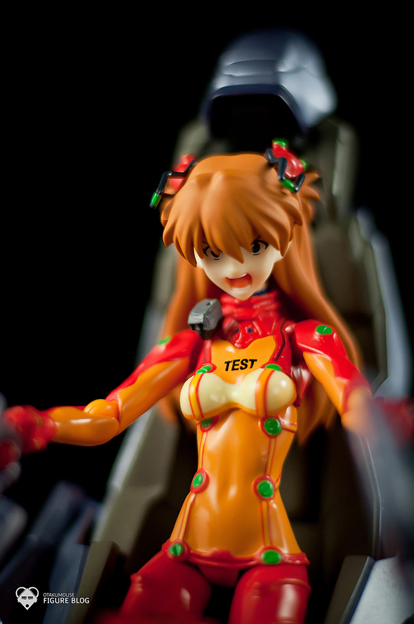 Review | Max Factory: Figma Asuka Langley 6 Review | Max Factory: Figma Shikinami Asuka Langley (6)