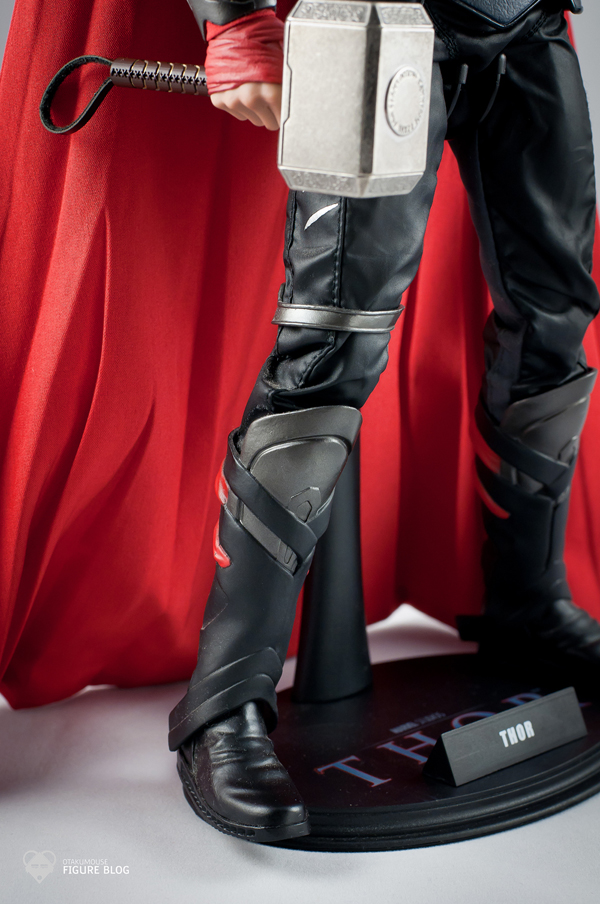 Review | Hot Toys: Thor 15 Review | Hot Toys: Thor (36)