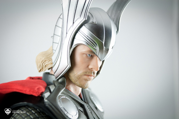 Review | Hot Toys: Thor (7)