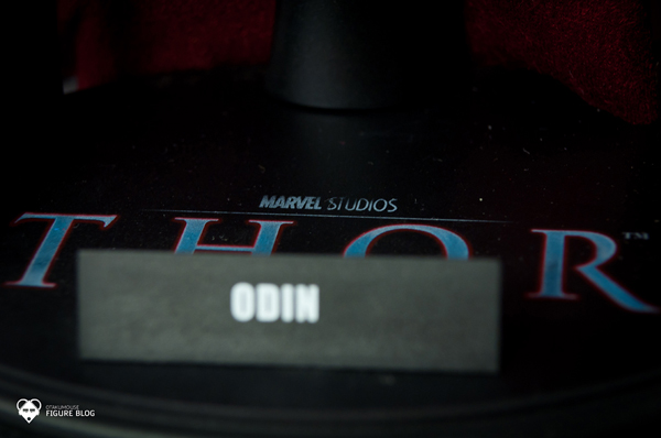 Review | Hot Toys: Odin 27 Review | Hot Toys: Odin (11)