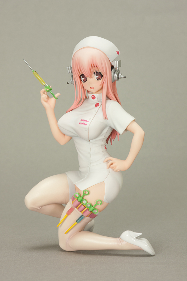 Spotlight | Wonfes 2012 Winter: Nurse Sonico (4)