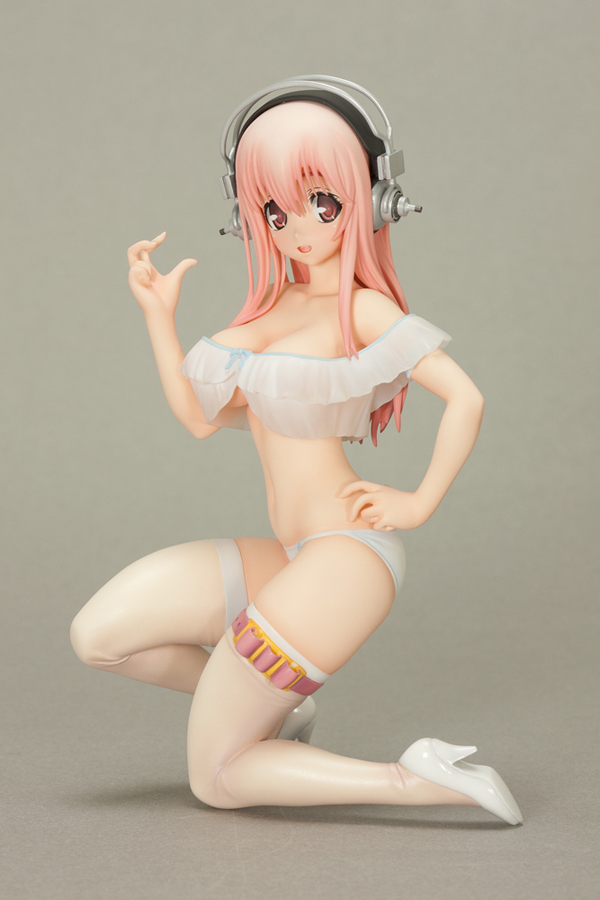 Spotlight | Wonfes 2012 Winter: Nurse Sonico (3)