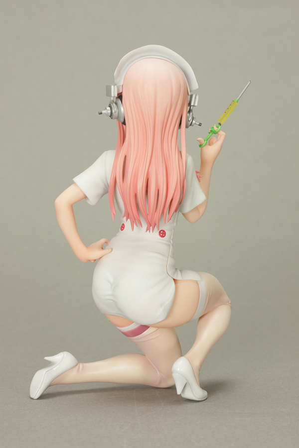 Spotlight | Wonfes 2012 Winter: Nurse Sonico (2)