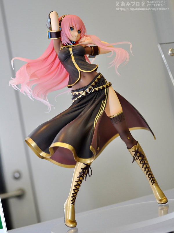 Spotlight | Wonfes 2012 Winter: Megurine Luka (2)