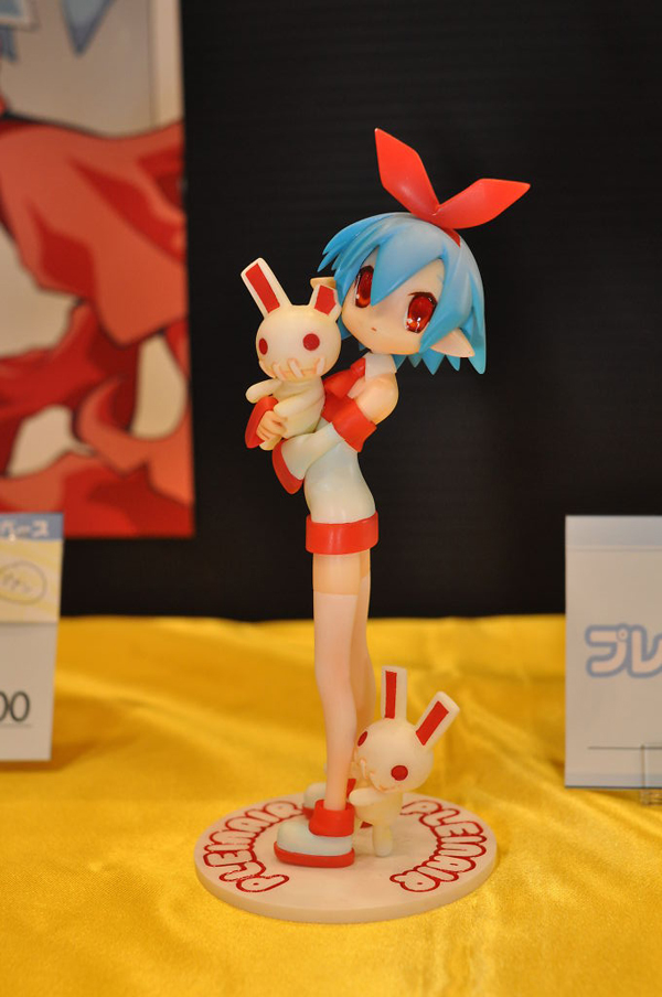 Report | Wonfes 2012 Winter: Garage Kits (30)