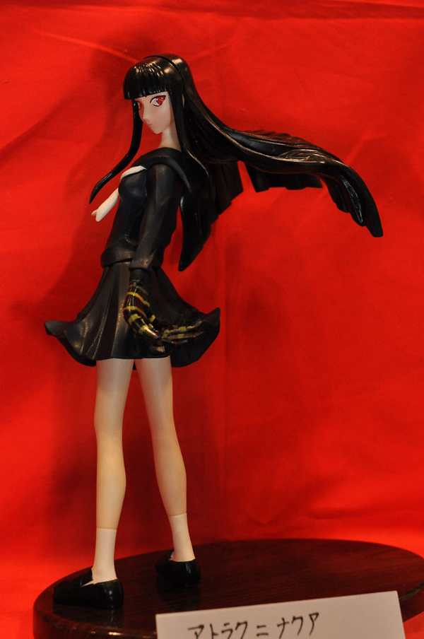 Report | Wonfes 2012 Winter: Garage Kits (11)