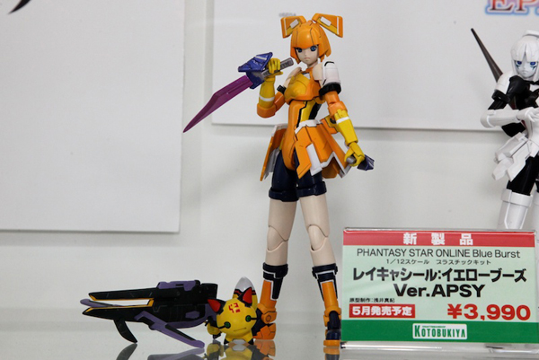 Report | Wonfes 2012 Winter: Kotobukiya (21)