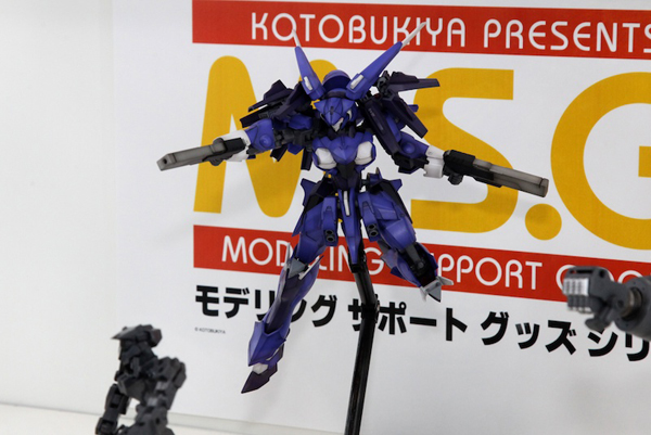 Report | Wonfes 2012 Winter: Kotobukiya (3)