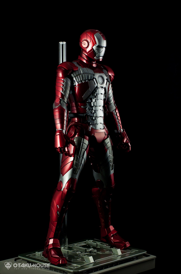 Review | Hot Toys: Ironman Mark V (58)