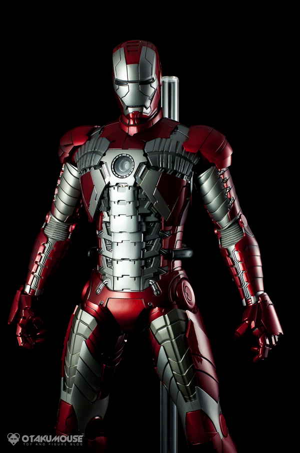 Review | Hot Toys: Ironman Mark V (54)