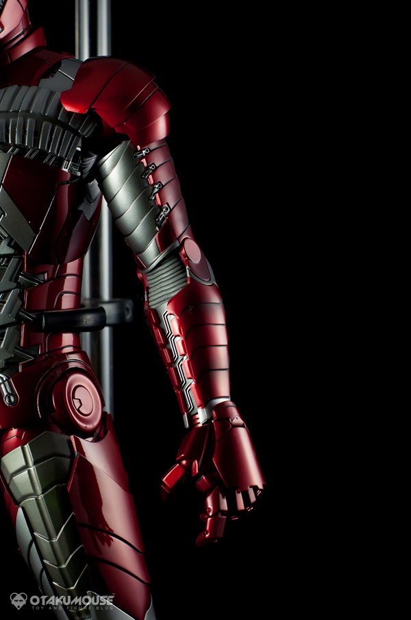 Review | Hot Toys: Ironman Mark V (49)