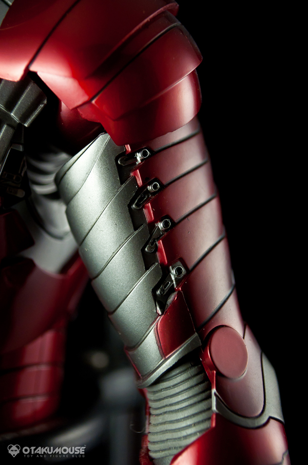 Review | Hot Toys: Ironman Mark V (30)