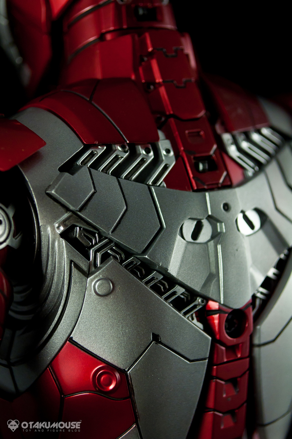 Review | Hot Toys: Ironman Mark V (19)