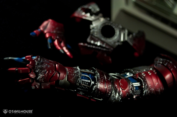 Review | Hot Toys: Ironman Mark V (6)