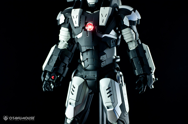 Review | Hot Toys: Warmachine (Special Version) 7 Review | Hot Toys: Warmachine (Special Version) (34)