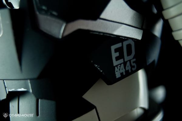 Review | Hot Toys: Warmachine (Special Version) 19 Review | Hot Toys: Warmachine (Special Version) (22)