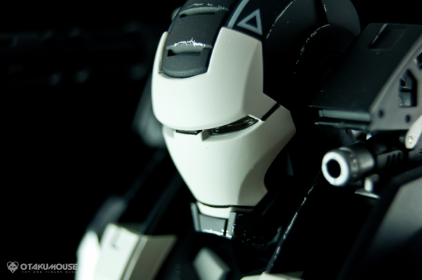Review | Hot Toys: Warmachine (Special Version) (2)
