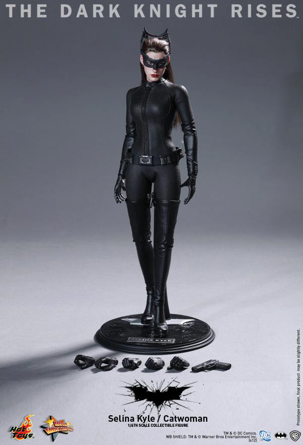 Preview | Hot Toys: Selina Kyle / Catwoman (4)