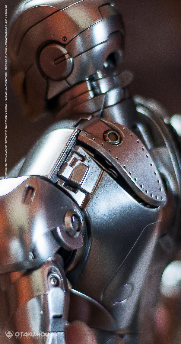 Hot Toys Customer Service 1 Hot Toys Customer Service (2)