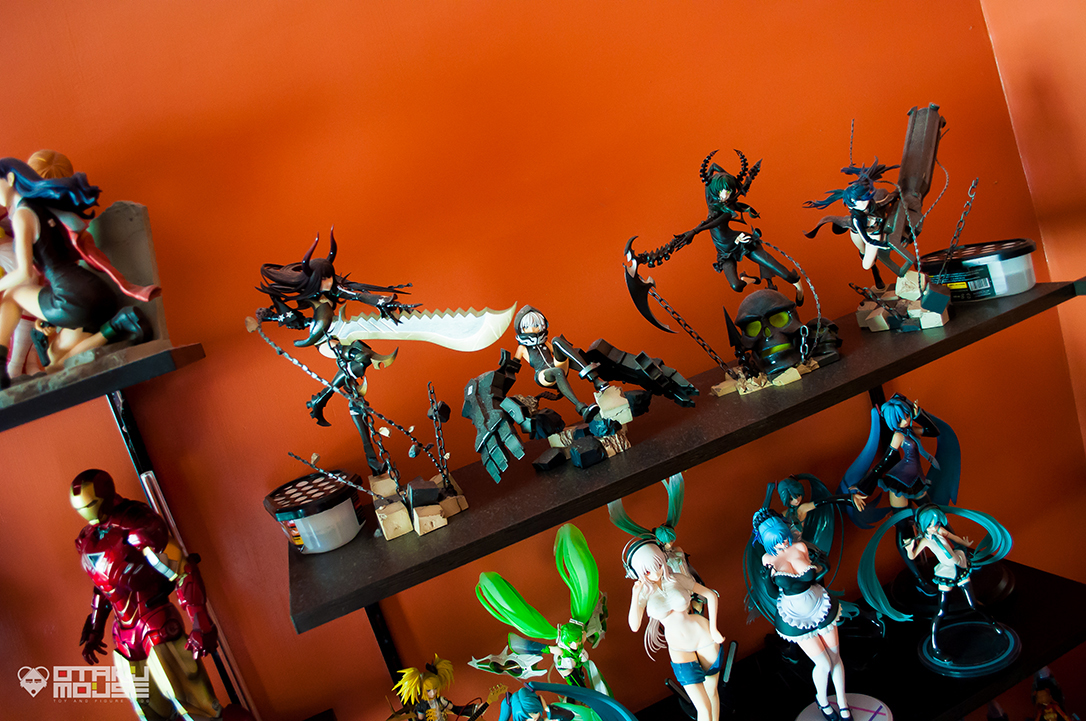 Figure Display Cabs 1 Figure Display Cabs (1)
