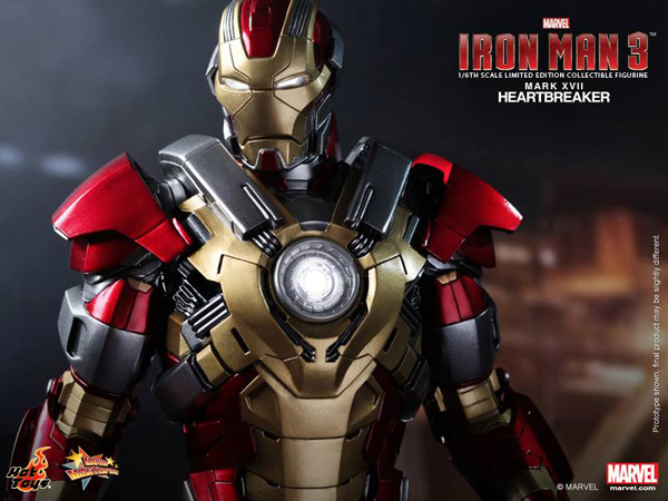 Preview | Hot Toys: Iron Man Mark XVII (Heartbreaker) (7)