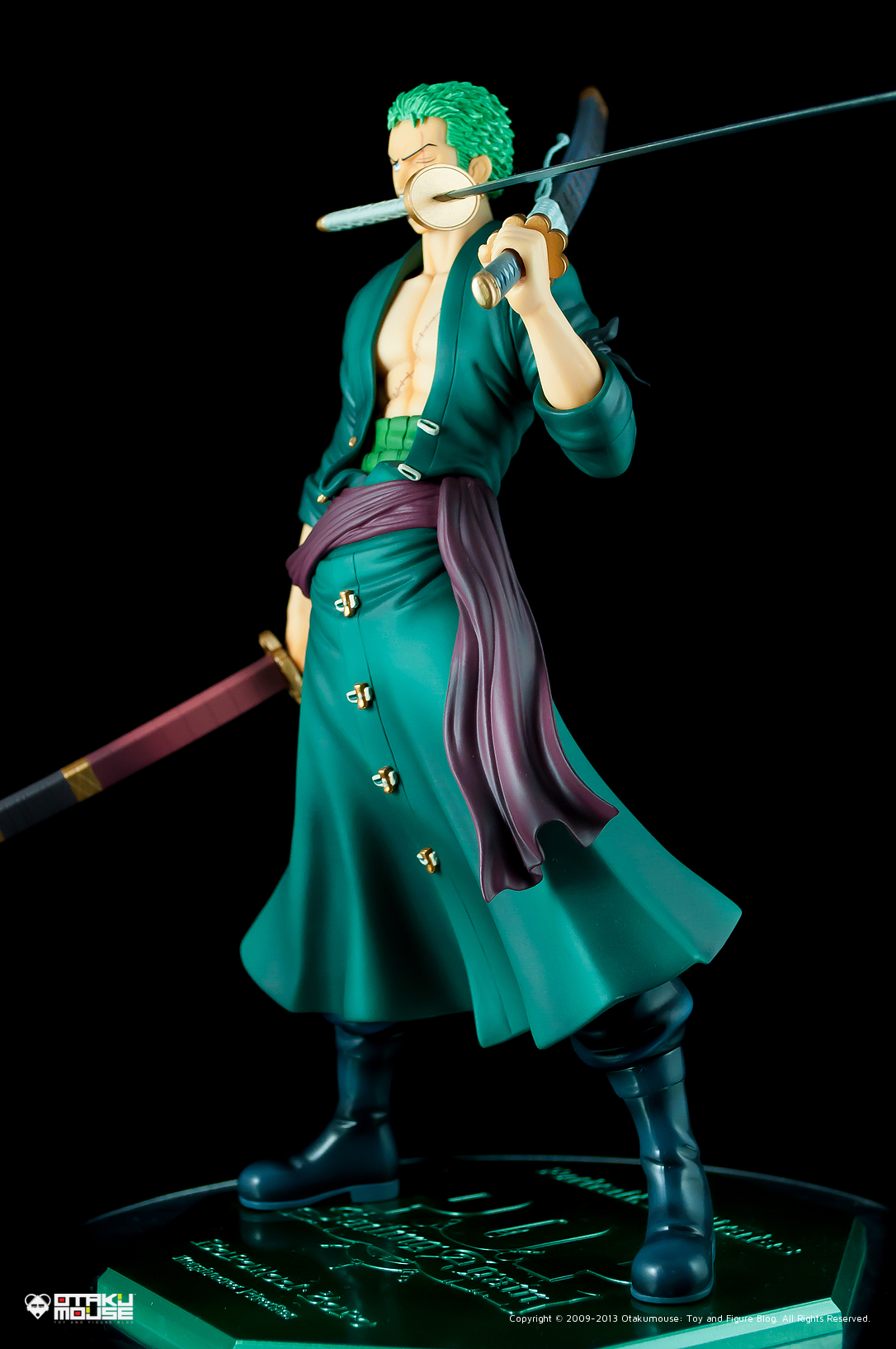 Review | Megahouse: Roronoa Zoro (Portrait of Pirates "Sailing Again") (2)