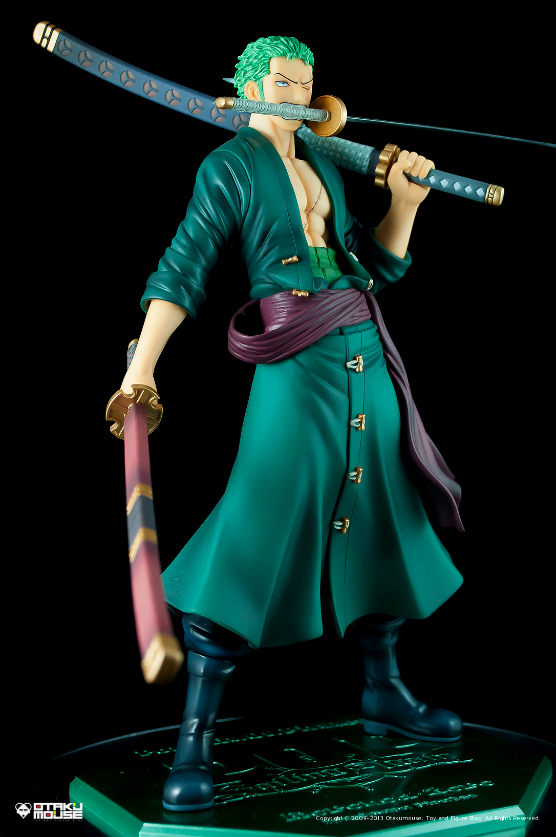 Review | Megahouse: Roronoa Zoro (Portrait of Pirates "Sailing Again") (5)