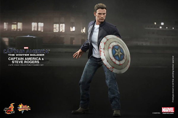 Preview | Hot Toys: Captain America & Steve Rogers (3)