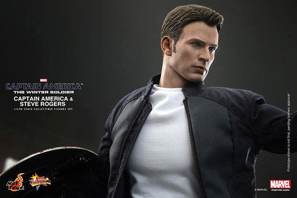 Preview | Hot Toys: Captain America & Steve Rogers (4)