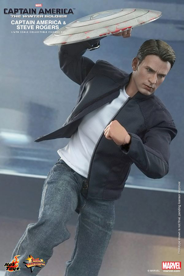 Preview | Hot Toys: Captain America & Steve Rogers (6)