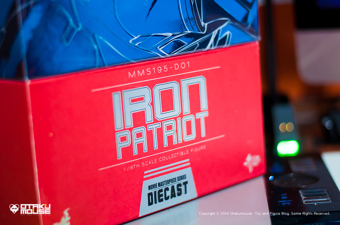 October 2014 Loot Report - Hot Toys General Zod and Hot Toys Iron Patriot (6)