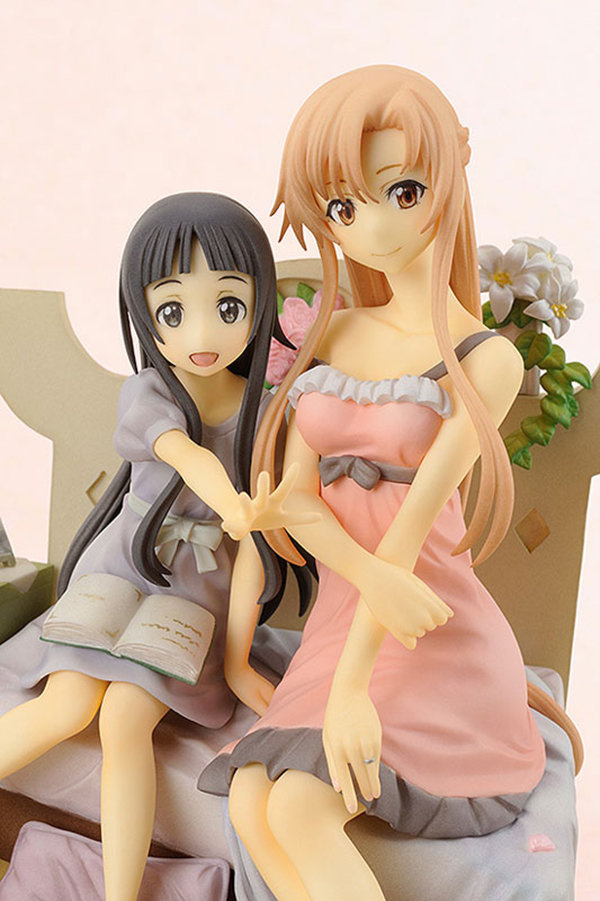 Preview | Penguin Parade: Asuna & Yui (3)