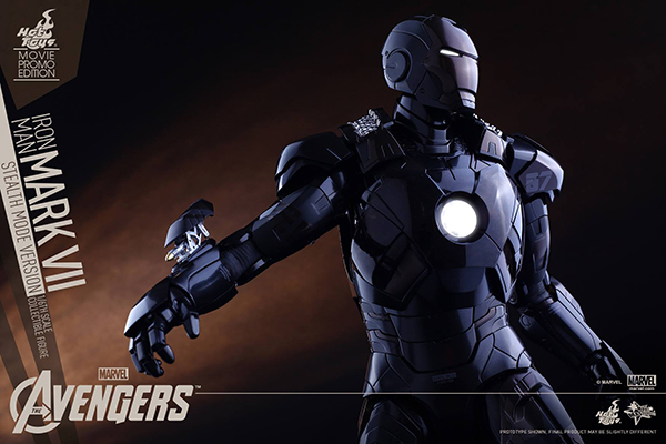Preview | Hot Toys: Iron Man Mark VII (Stealth Mode Version) (7)
